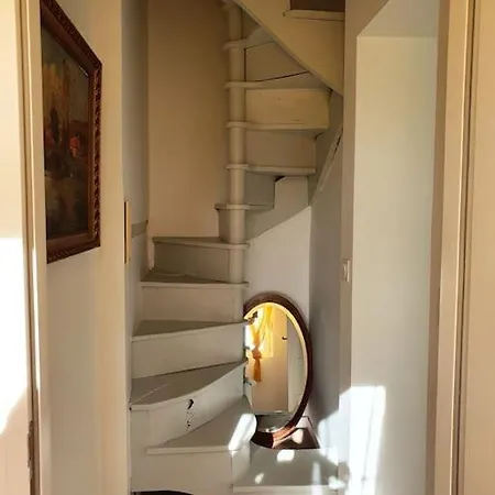 Pavillon D'ay Champagne - Label Key - Epernay, Ay 度假居 *