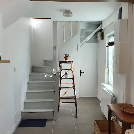 Pavillon D'ay Champagne - Label Key - Epernay, Ay 度假居