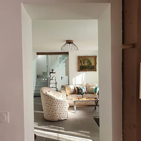 Pavillon D'ay Champagne - Label Key - Epernay, Ay 度假居